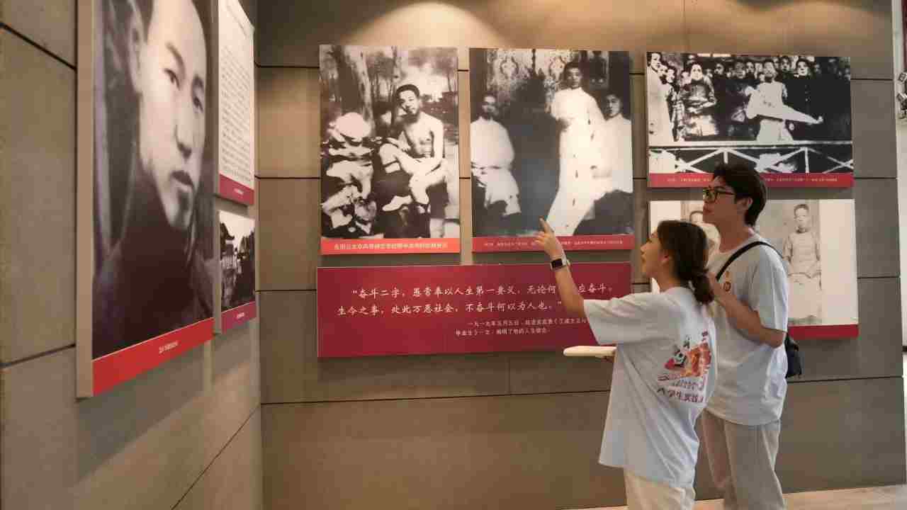 н������ˮ���ഺ��a�����l(xi��ng) ���� �ؑc�����I(y��)�WԺ�W�������l(xi��ng)���`ӛ