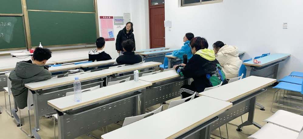 ɽ�|��W(xu��)�C(j��)е���̌W(xu��)Ժ����ָ·���L�(du��)�e�k��(sh��)�`�(xi��ng)Ŀ���Y(ji��)��(hu��)