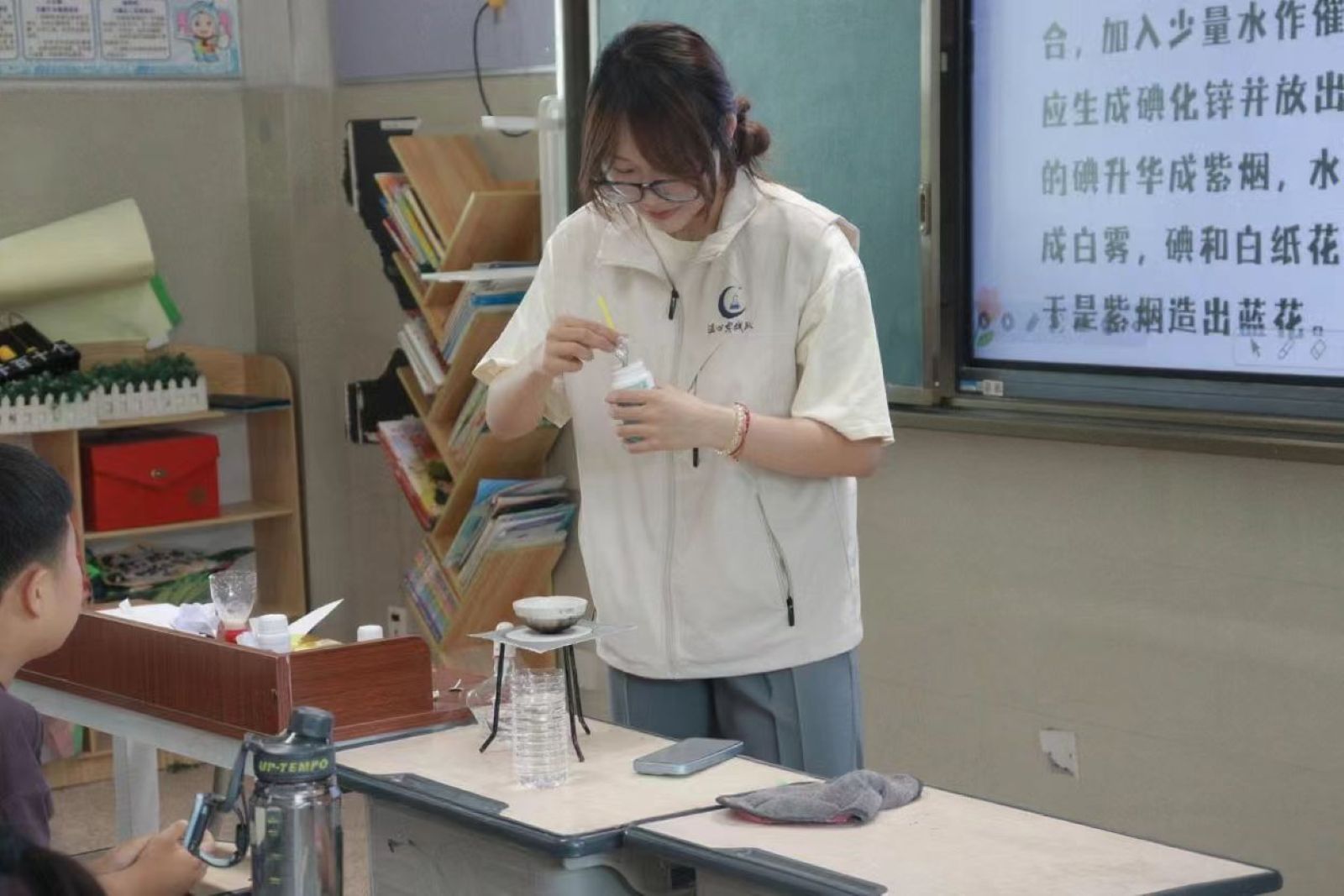 �����ġ�����������`�ح���W���l���󣬉���ָ������