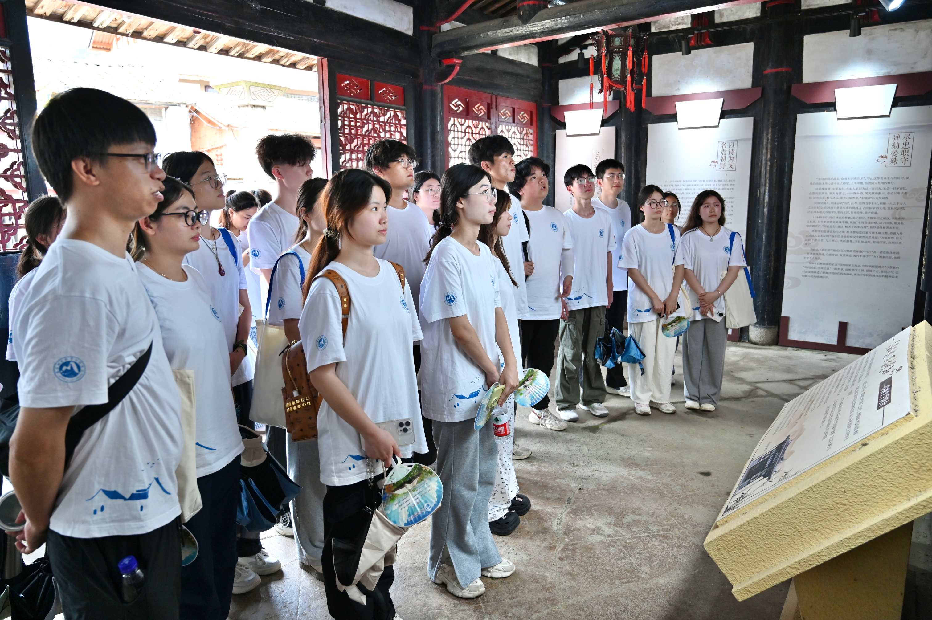 ���E�����ȣ����o(h��)ǧ�����}--�}�l(w��i)Ժ���t(y��)������(m��ng)�d�l(xi��ng)�(du��)������Ϫ���Ŵ����_(k��i)չ�Ž����o(h��)���}�{(di��o)�л�