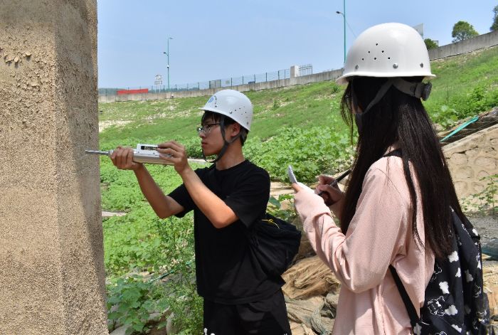 ���`�F���ث@ȡ�Y������  ����Ɣz