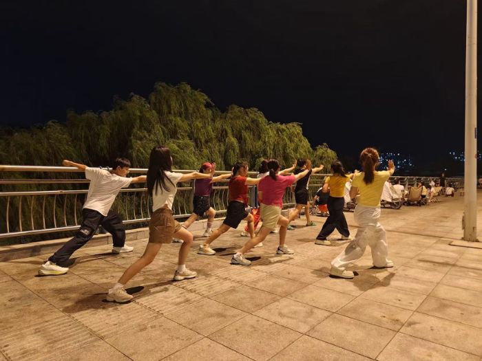 ��������^(q��)�� �����L�Aչ����