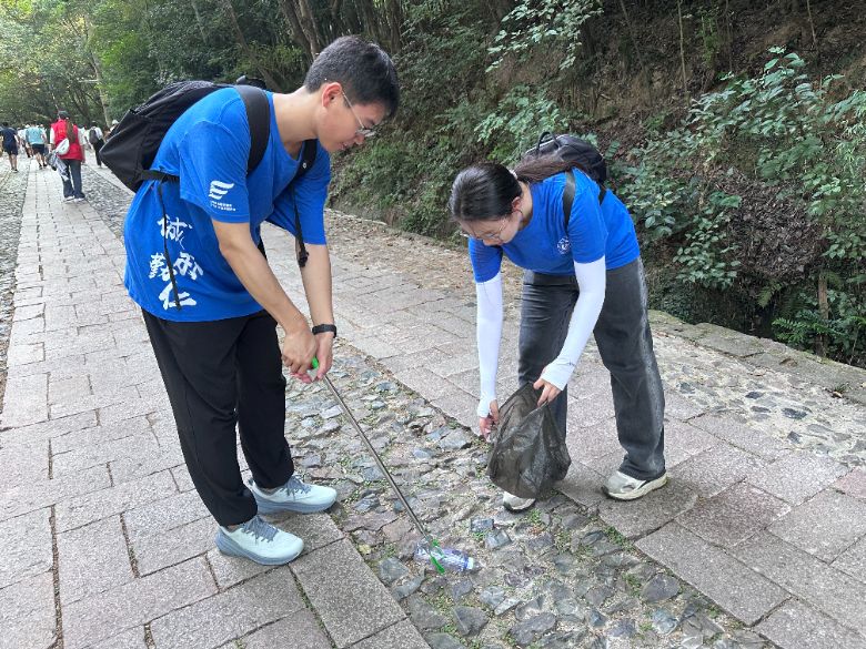 ͽ���坍���������෽�f(xi��)���o(h��)�h(hu��n)�� �����Ͼ��r(n��ng)�I(y��)��W(xu��)��΢����•��ɽн����������{(di��o)�ЈF(tu��n)����