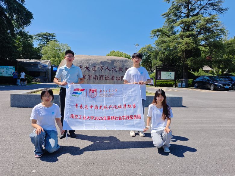 ���hʷ�s�m�tɫѪ�}����ɽ��������ͨ���������Ϲ���W�Ӹ����ջ����_չ����������`