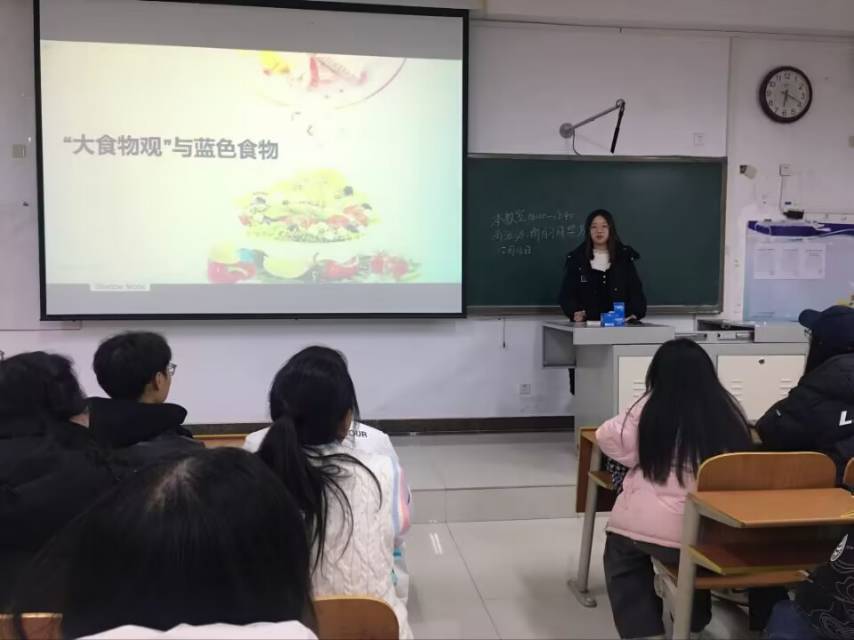 ����ʳ�����M�О飬����ʳ��������