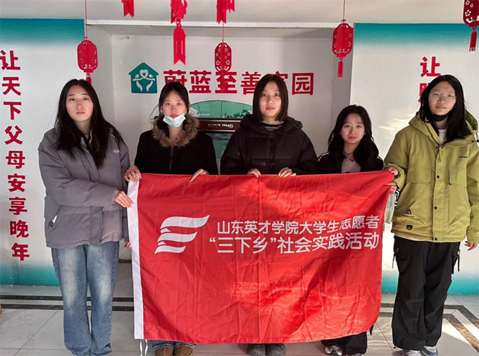 �P������ ��ů���`