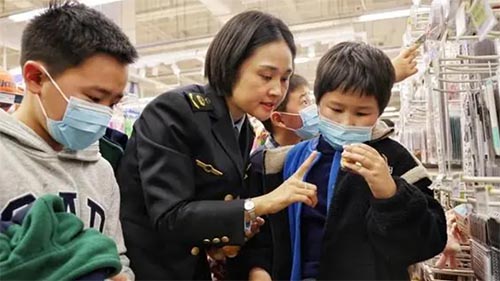 ��СС�������M�ߡ�������`�n���_�n