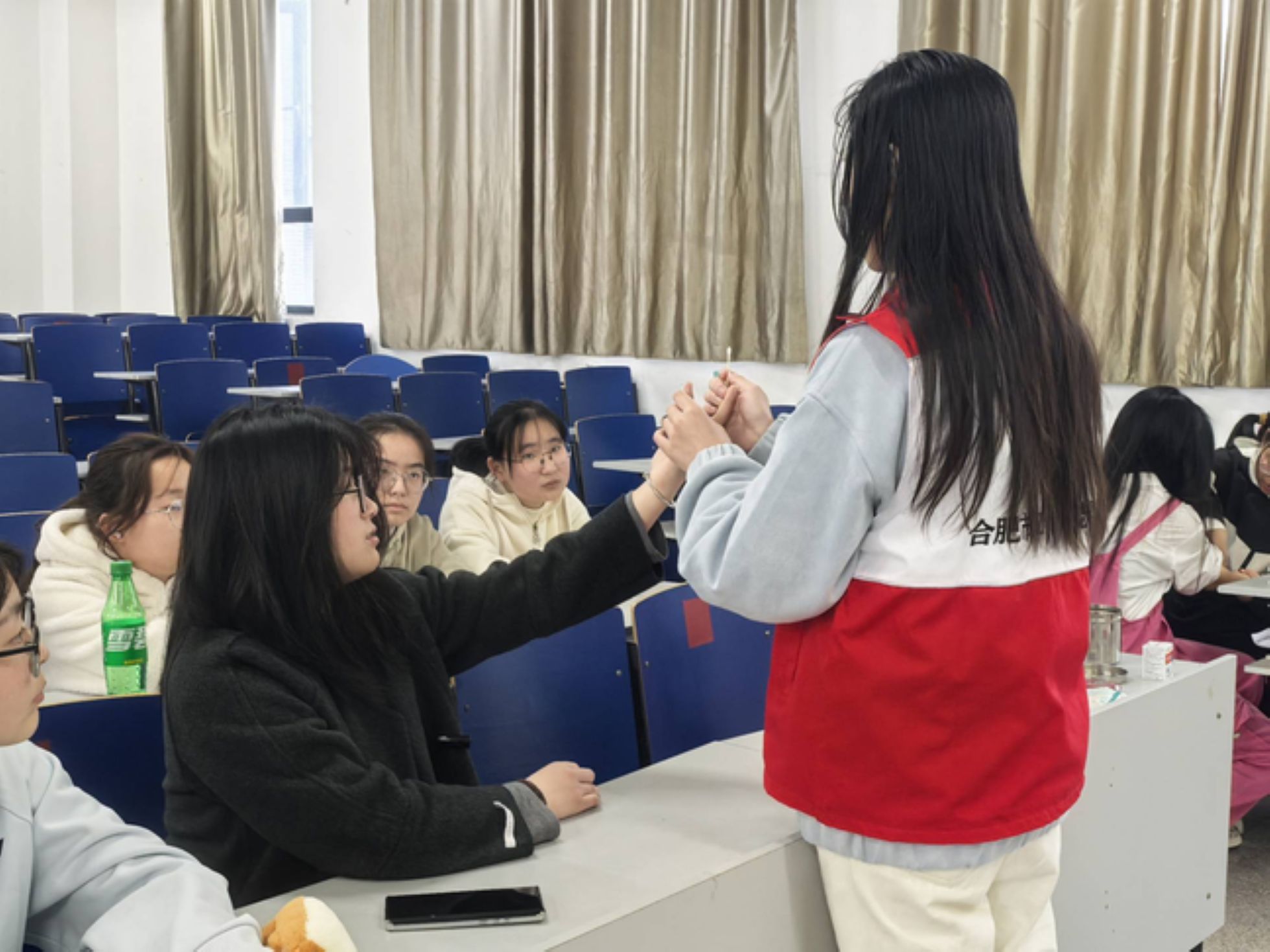 �x�\�̌W(xu��)�M(j��n)�༉(j��) ���h���񹲂���