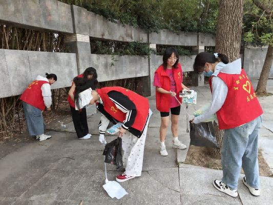 �h��������