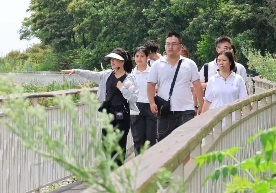 ��Ⱥ�����������������y�����m�V�r���A�¡������W�Ӹ����Ӻ��^�_չ���`�{��