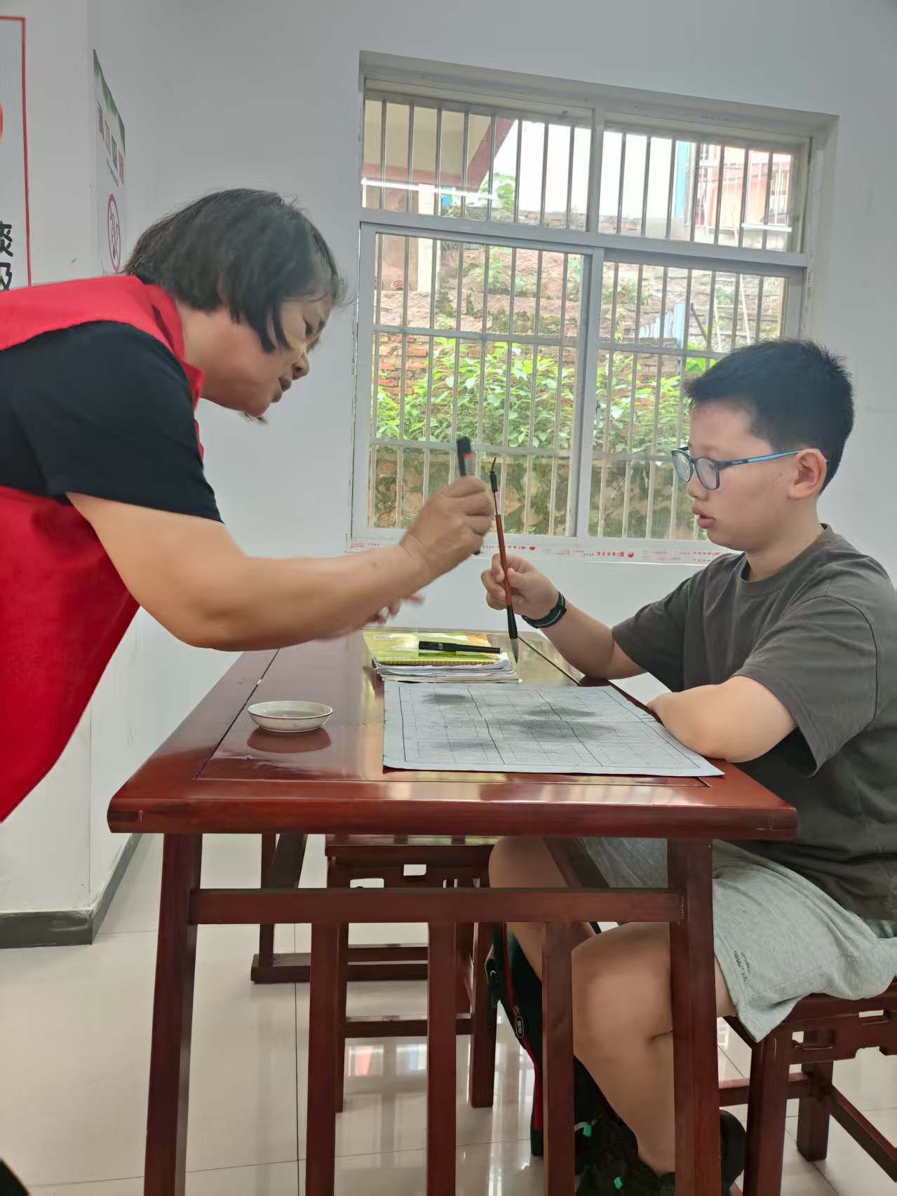 ���~������~�ꌍ�`�������z��ͯ�� �����l�`ʹ��