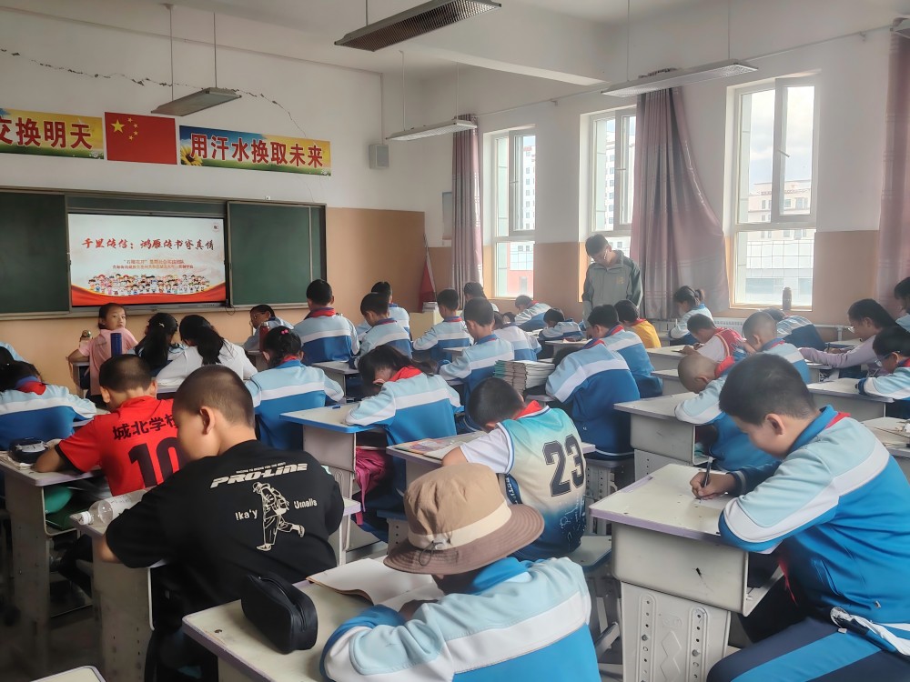 �Ͼ�������W��ʯ���_��������`�F�_չ�����{�����T����ͬ�ġ����