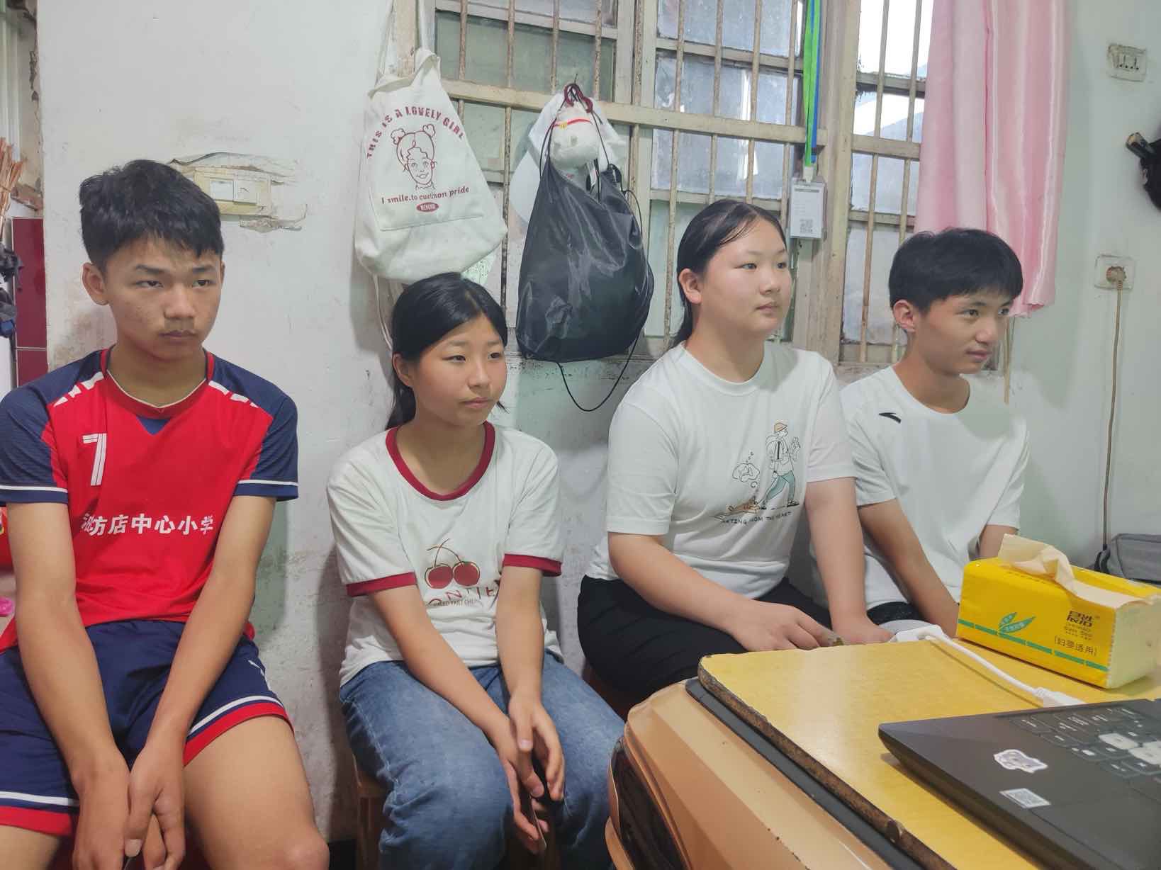 ����W������������`�����ͽ������֮�_�����ɽ����ҕҰ