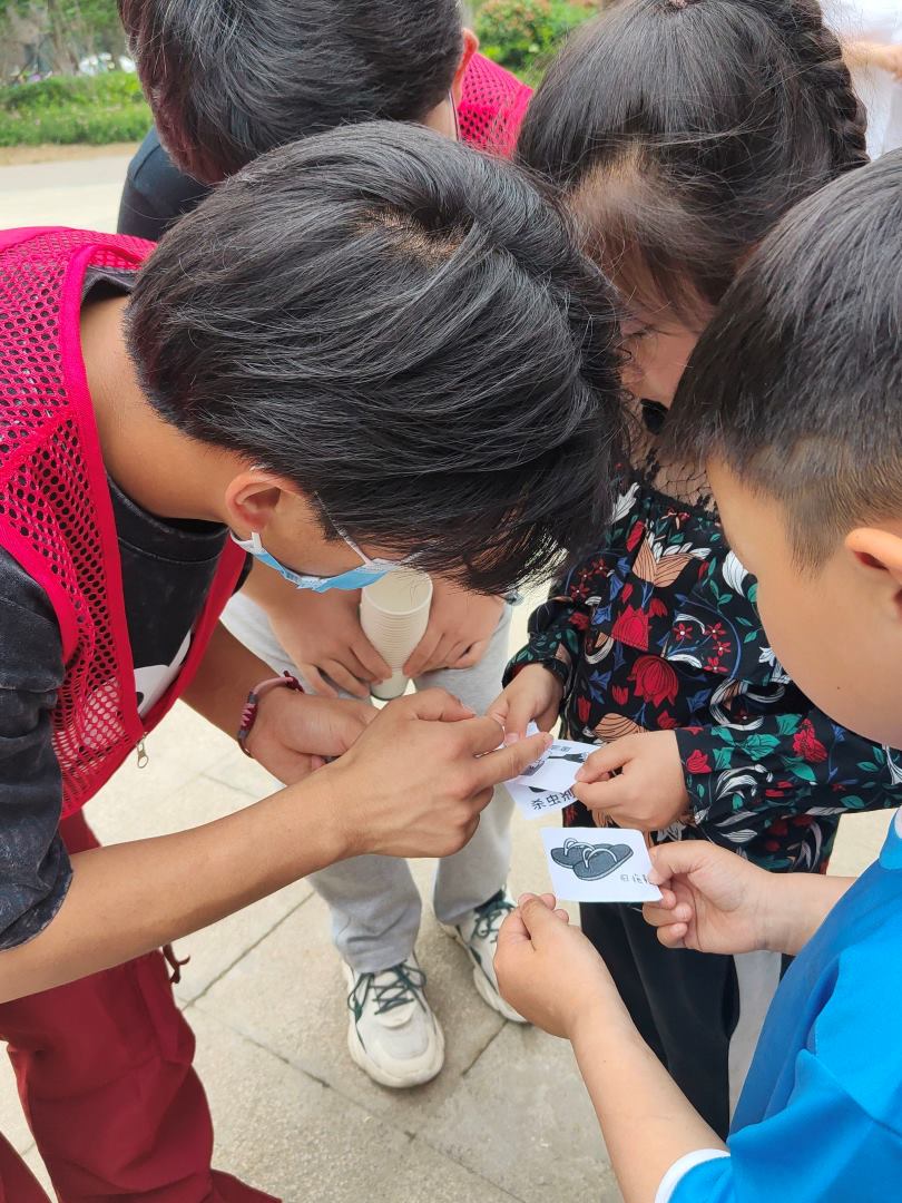 �D��־Ը����С����һ���Д����ЈDƬ���������������