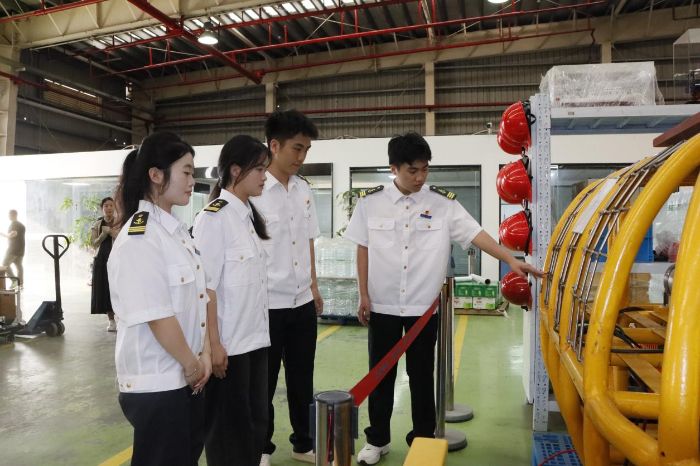 �{���Z���ģ��ഺ��ʹ�����B�T�����I���g�WԺ���d�Z���������`꠸����d�u�_չ���������l���