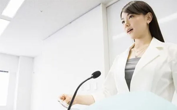 ��������ĵ�600�����v�壨���x27ƪ��