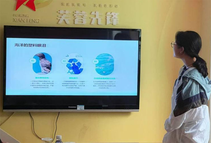 �̌W(xu��)Ժ���ڶ����_չ�����o(h��)�{(l��n)ɫ���򣬹����Gɫ�҈@��־Ը���(d��ng)