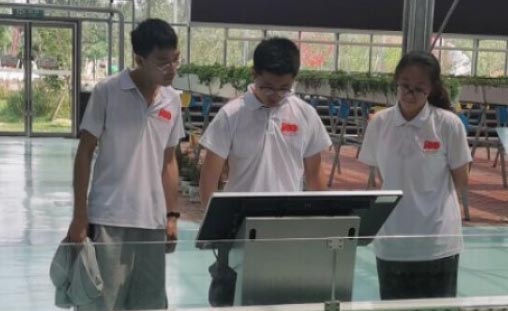 ���������г���һ����ʢ��