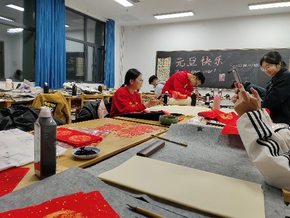 ����(du��)(li��n)ӭ���꣬���܂��y(t��ng)�Ļ�����