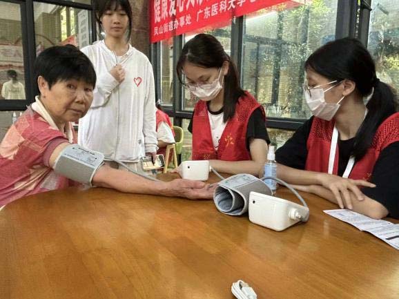 �|��(d��ng)���`��������L(zh��ng)