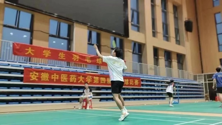 �ഺ�������������w�P(y��ng)