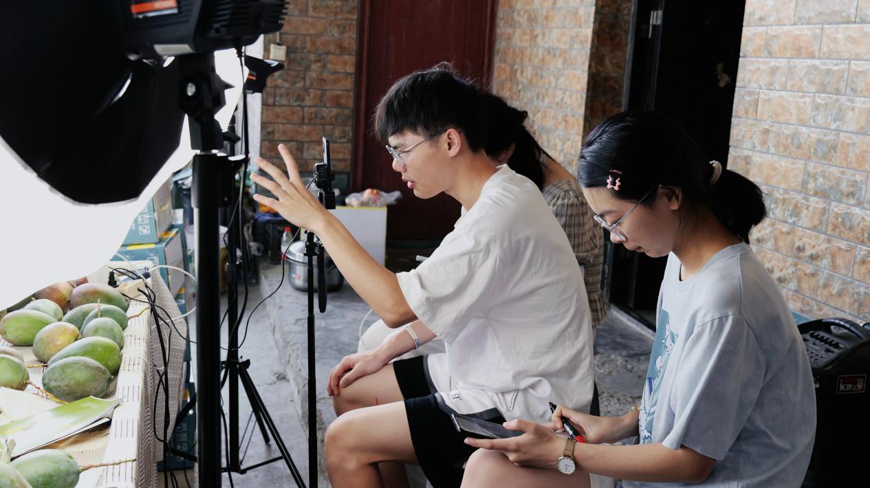 �ഺ��Ұ�g��ֱ���ܘ���