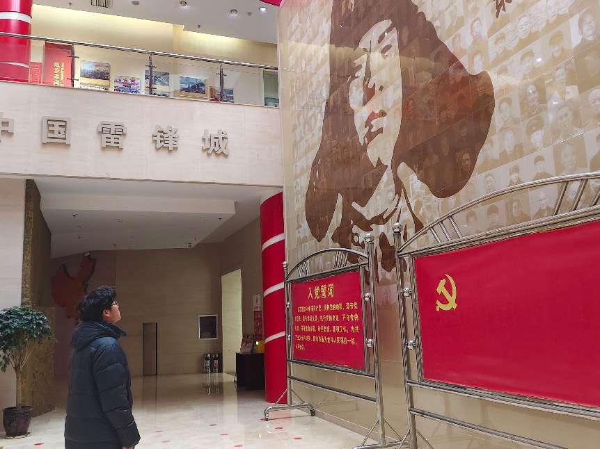 �����{�С����t���Դ���L�F���L�tɫ���c