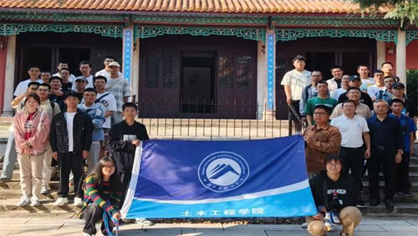 �؜�̶�ݚvʷ �������}���N