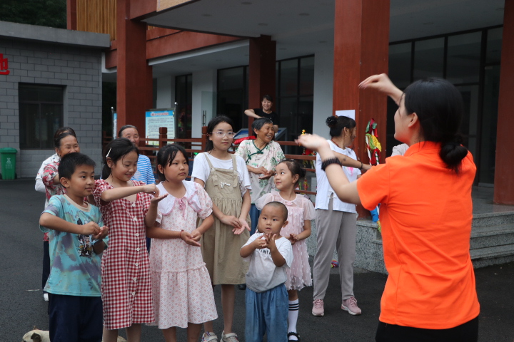 ���������l(xi��ng)�����d | ����n�ã����Z(y��)�Խ������ƏV��ͨԒ