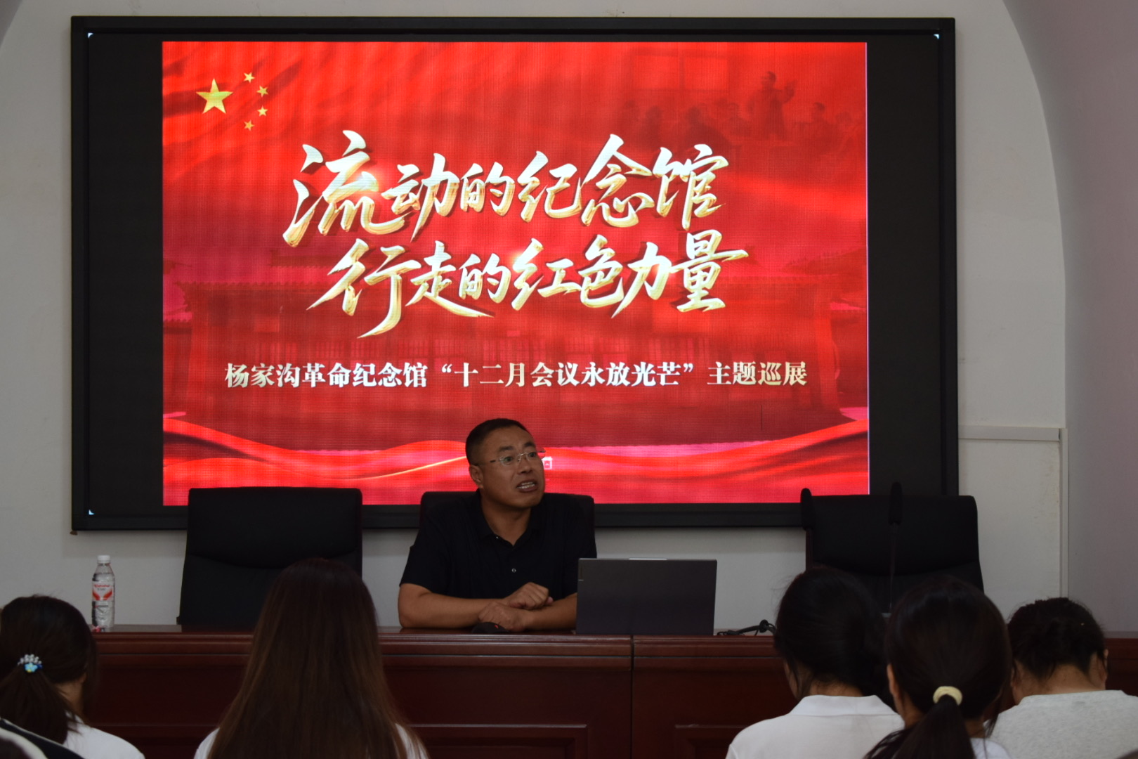 ��aʮ����(hu��)�h��׌�vʷ��Փ����ӑ������