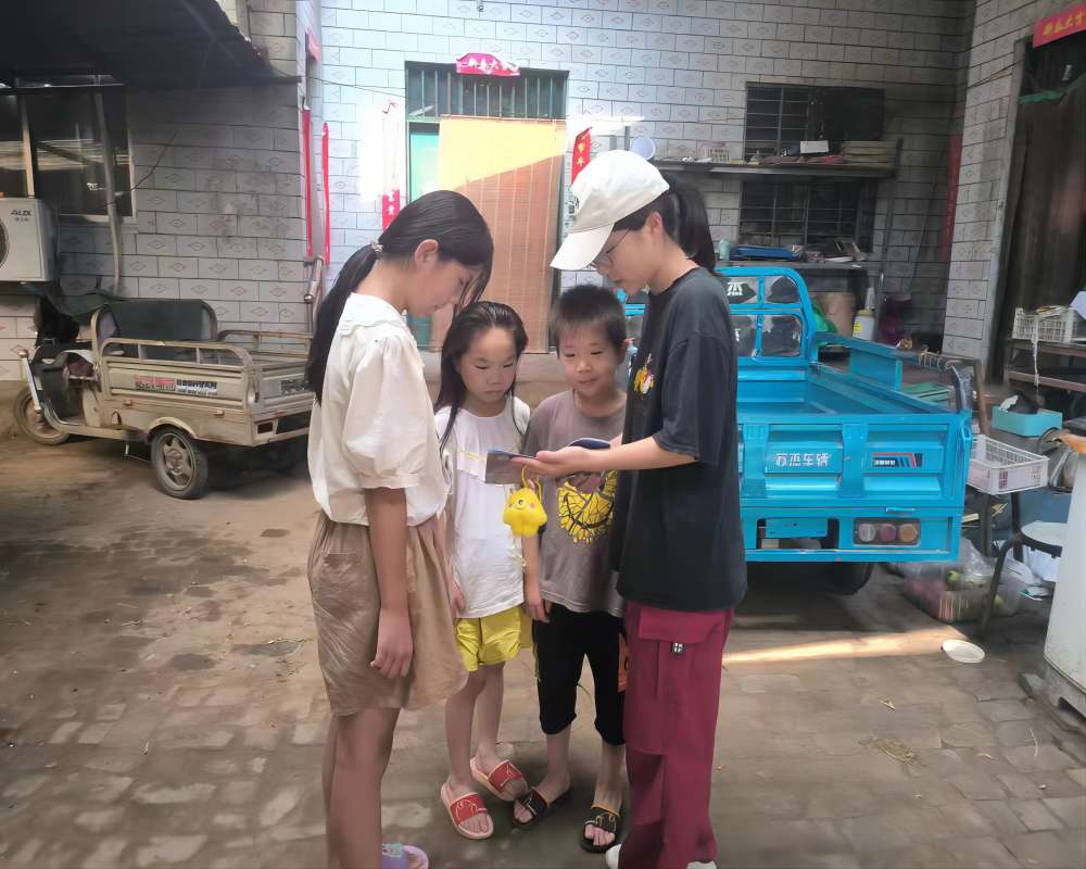 �շ����`��·�ϣ����������o���L