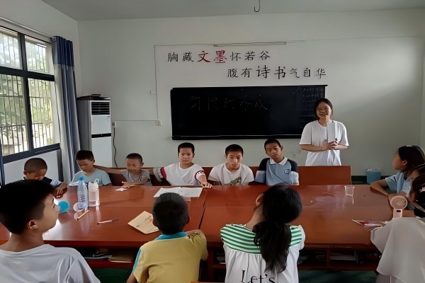 ����������`����������WԺ���ഺ������ͨ��־Ը������_չ�����T���B�ɡ��̌W�n��