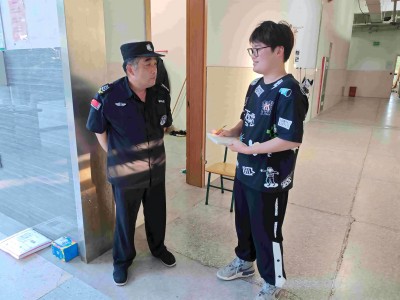 �ڡ����f�M�塱�����{���гɾ�����