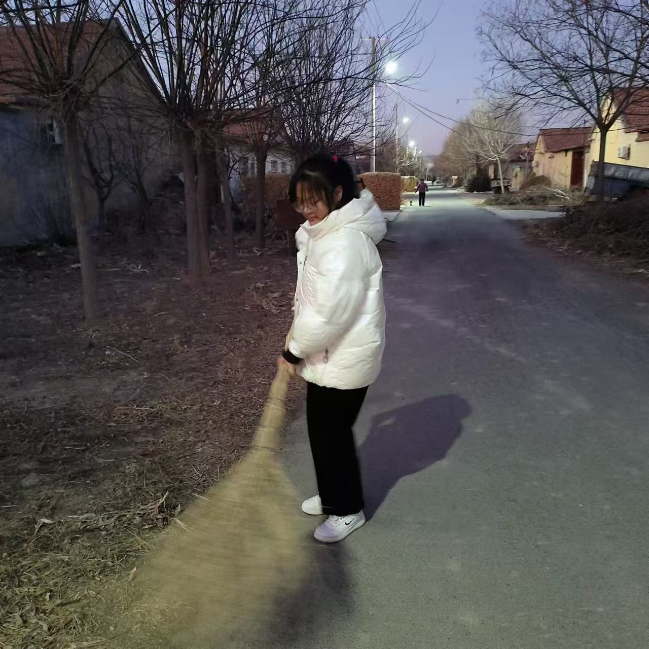 �����^(q��)���c�����L