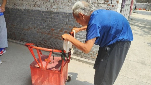 �������Լ���֮��