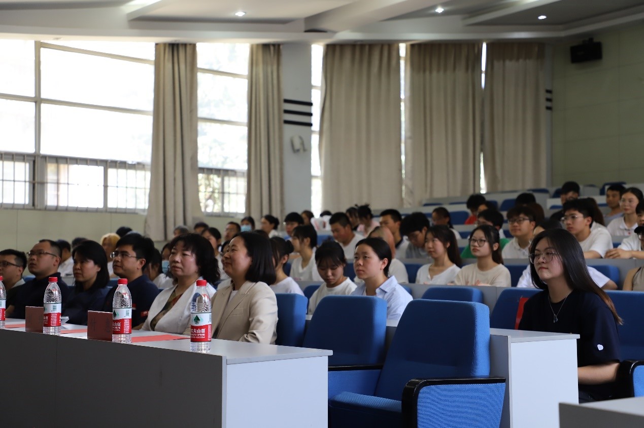 �����c�������̌WԺ����朹���ϵ���ô���ɹ��e�k