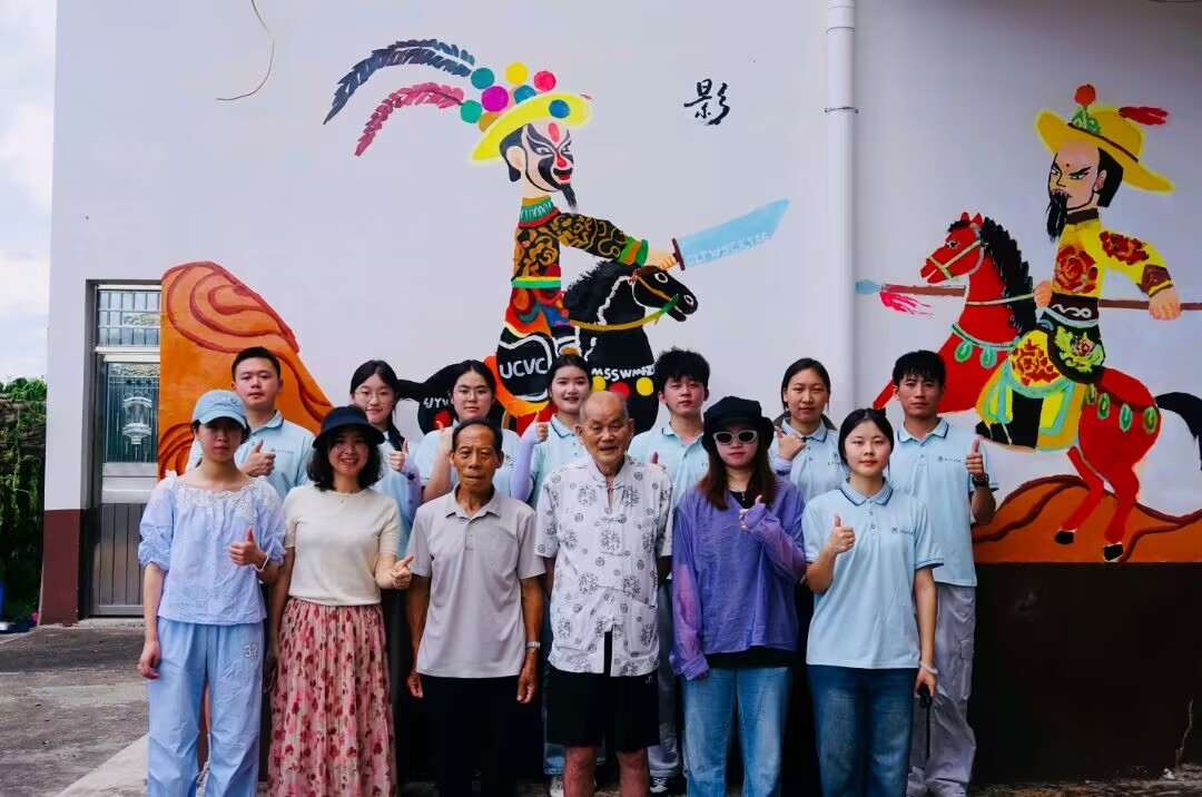 �����µ� �����ς��С�����������ԺӰ�� ���桱 �������`�F��ɫ���c�����z