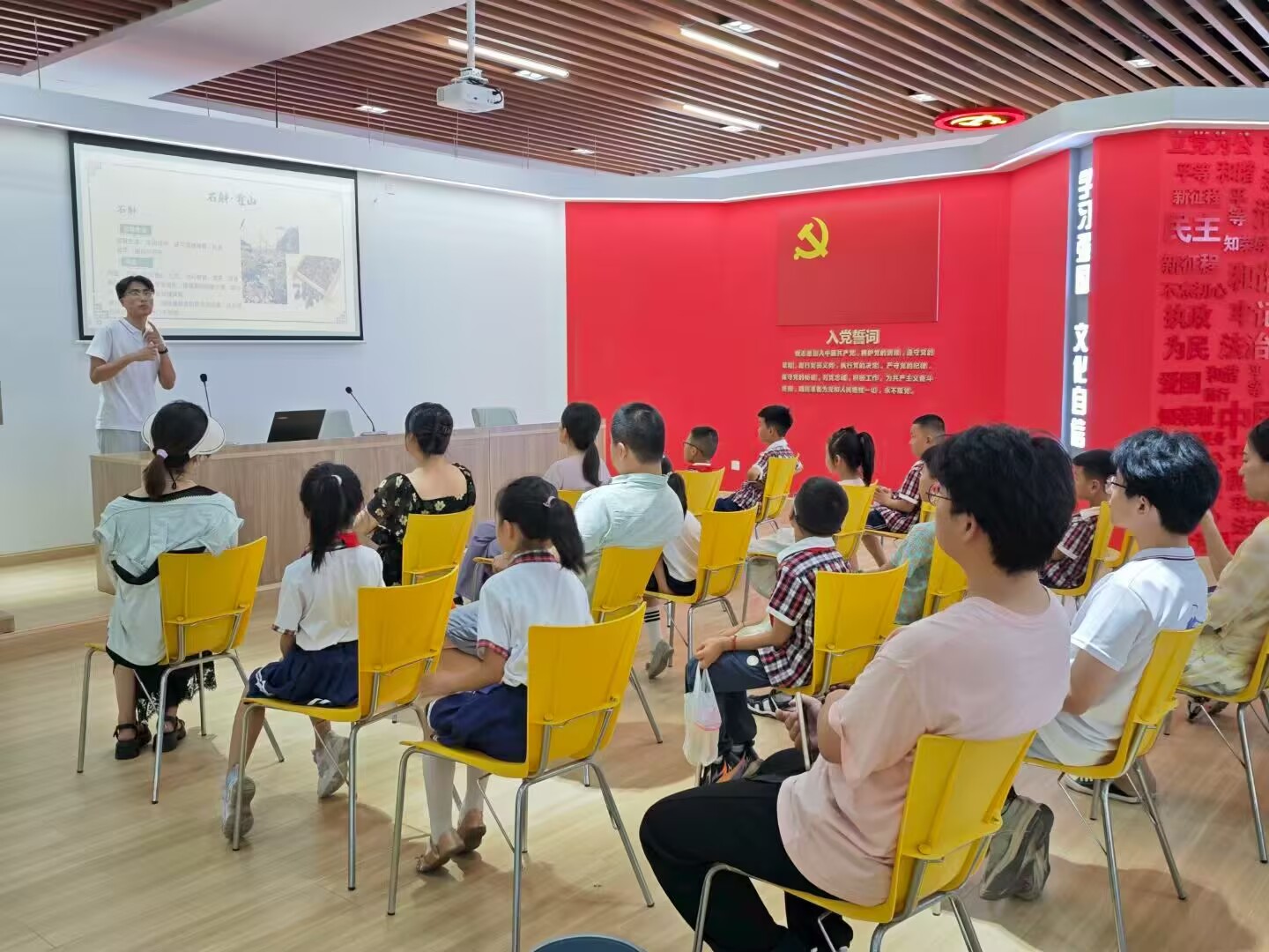 ��С�������֡�������ˎ�Ļ� ʮ����ˎȤζ�ЌW���M��ɽ��^���������l�����P�ۻ��