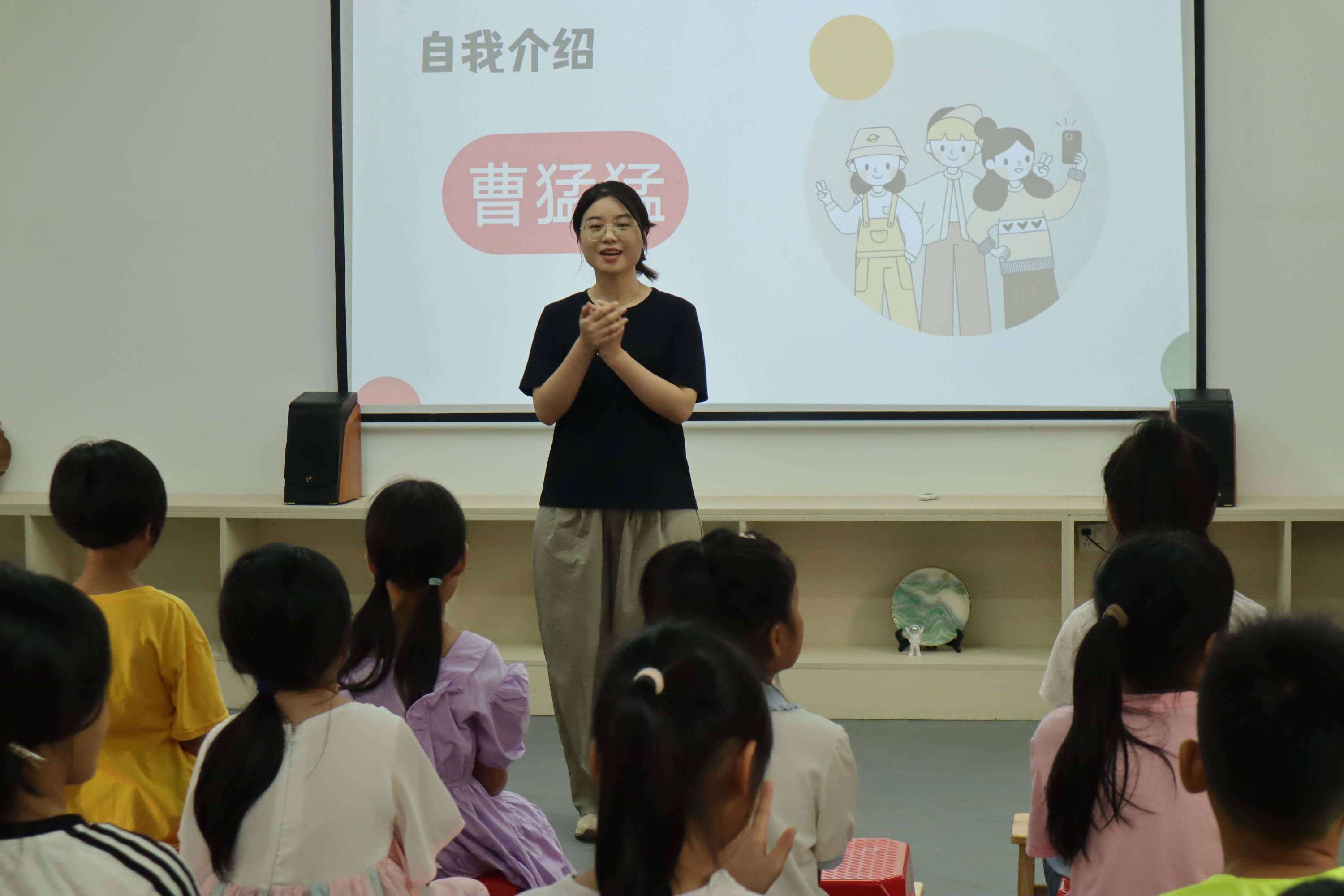 ����֧�������У���ɫ�n��չ�L��