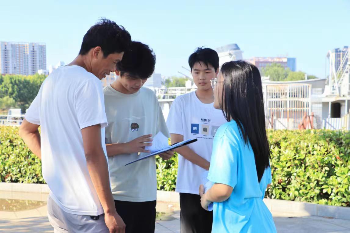 �����@ٝ�����£�����־�س��ĸC