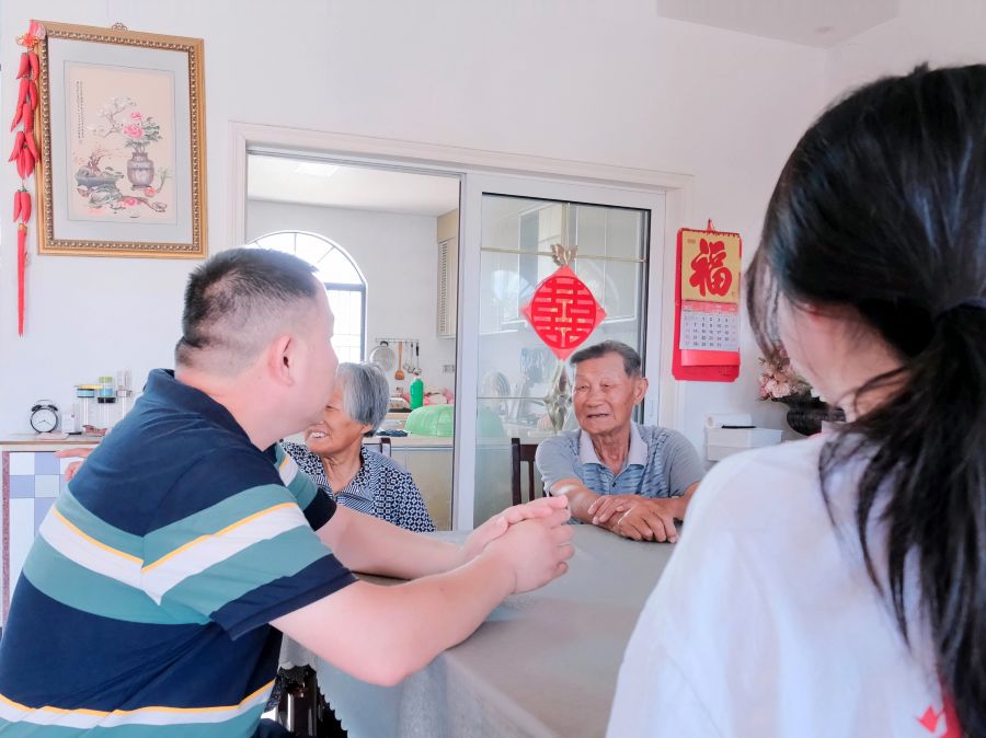 ���Ͼ�ؔ����W�������y�g�����H���������`�F����ǰ���t�Ǵ�����{������Ⱥ�w�Ќ��V��