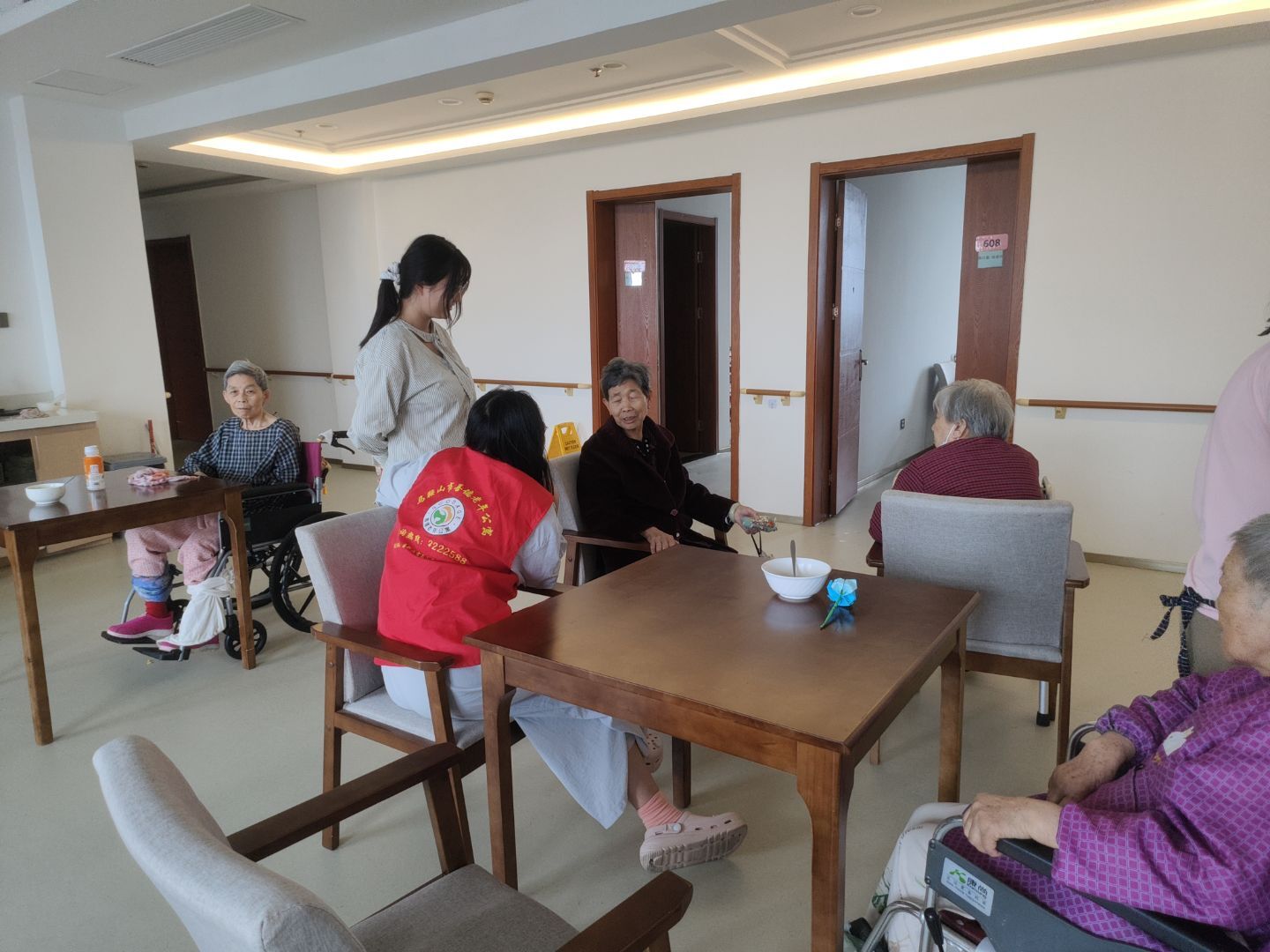 �ഺů����ɣ�ܣ�������W��־Ը���ս����Ƶ����깫Ԣ