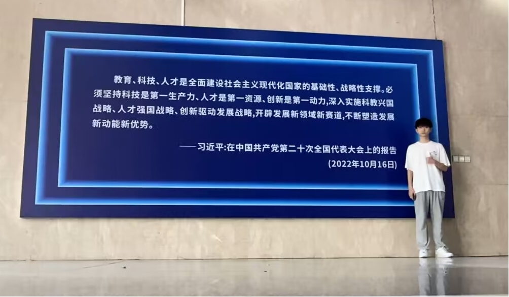 �D��꠆T���^�Ƽ��^