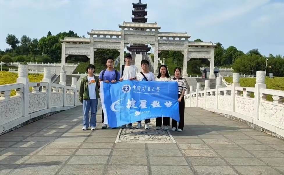 ���Iͯ��  ��ҫǰ��