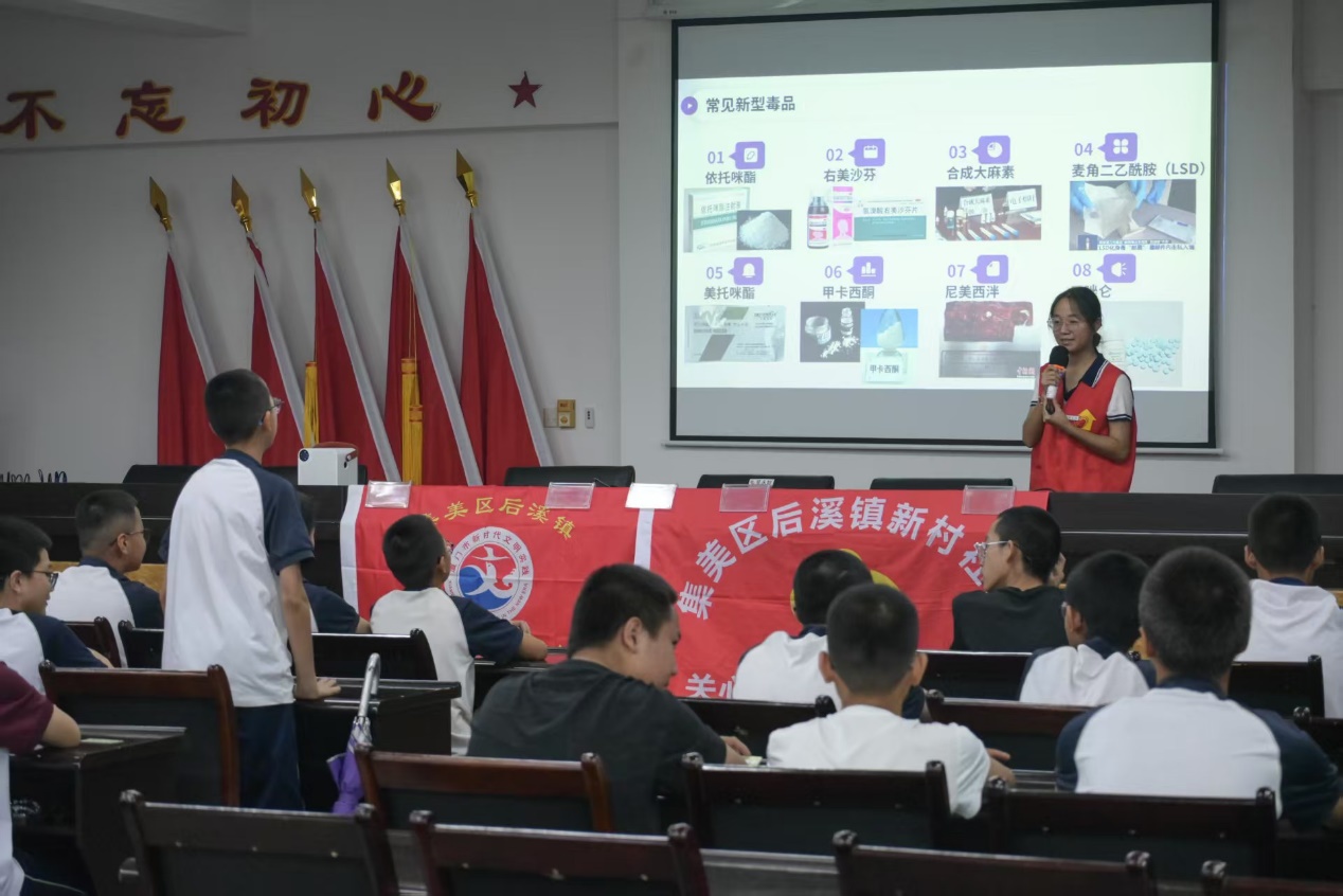 �W(xu��)�Ӕy�־ܶ�������^(q��)���������� ����������W(xu��)���ഺ���㣬�^���������С���(sh��)�`�(du��)����Ϫ�(zh��n)�´���^(q��)