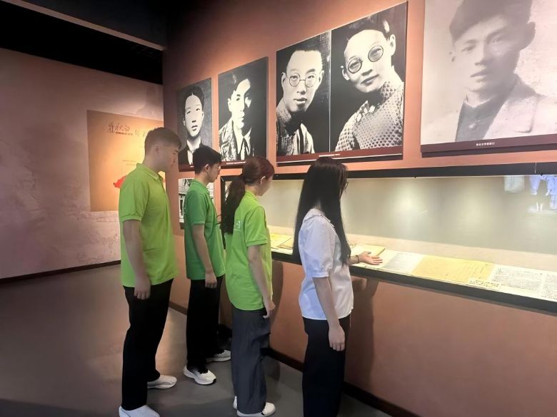 ׷���I�����E���w�򂥴�׃�� ���������r�ִ�W�֌WԺ���L͡�_չ������`