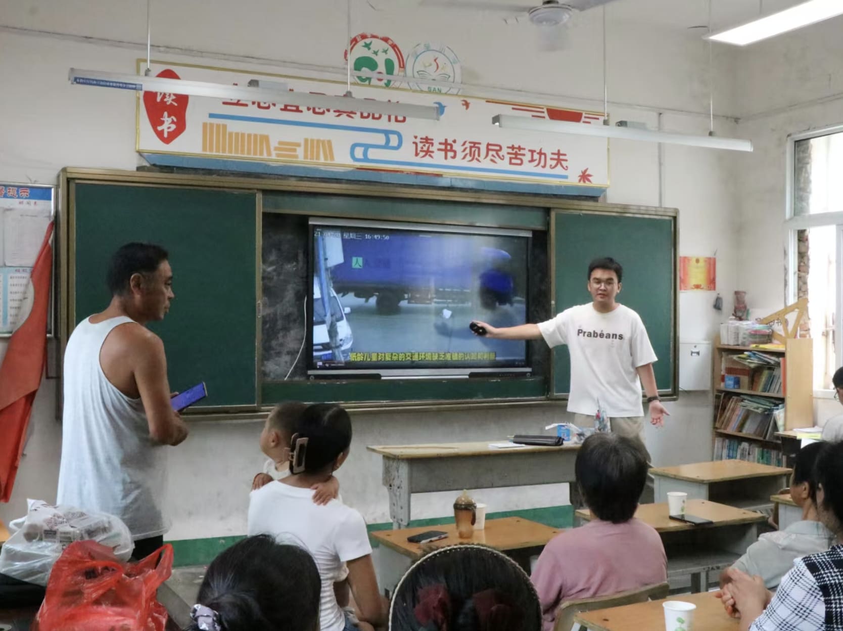 �ഺ�����l����ͬ�Ĺ������d �������Ϲ��I��W���WԺ���x���l�����d