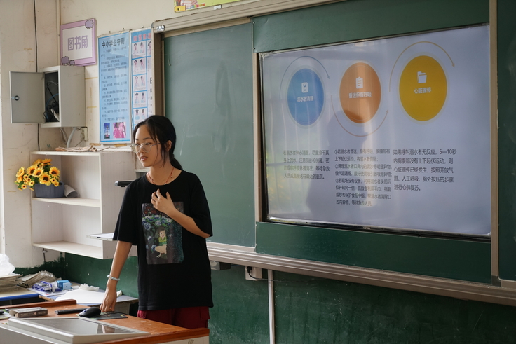 �cʢ�Ğ�飬�y��ȫͬ�� �����Ͼ����պ����W֧�c�������P���컴�����ݷֈF��ȫ������ɫ�n��