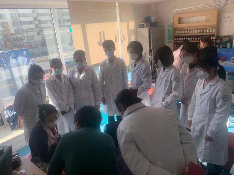 �ɏ�һ�ǂ��ǻ����ഺ֮�Ќ��A��