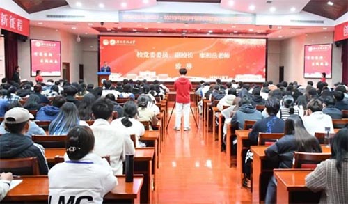 �����V����ƪ���^�����@��ɫ